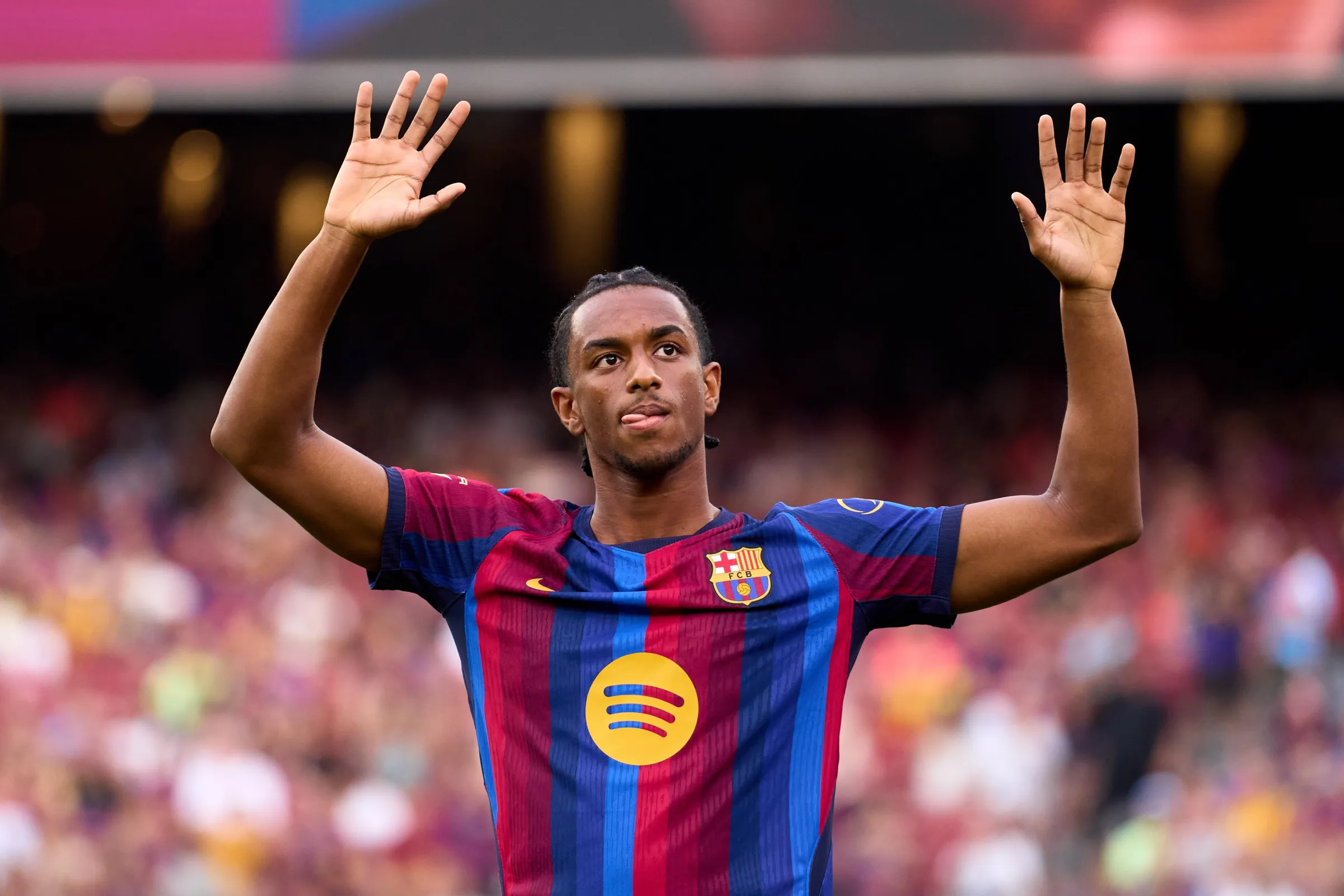 Alejandro Balde’s Barcelona Future in Doubt as Manchester United Interest Grows