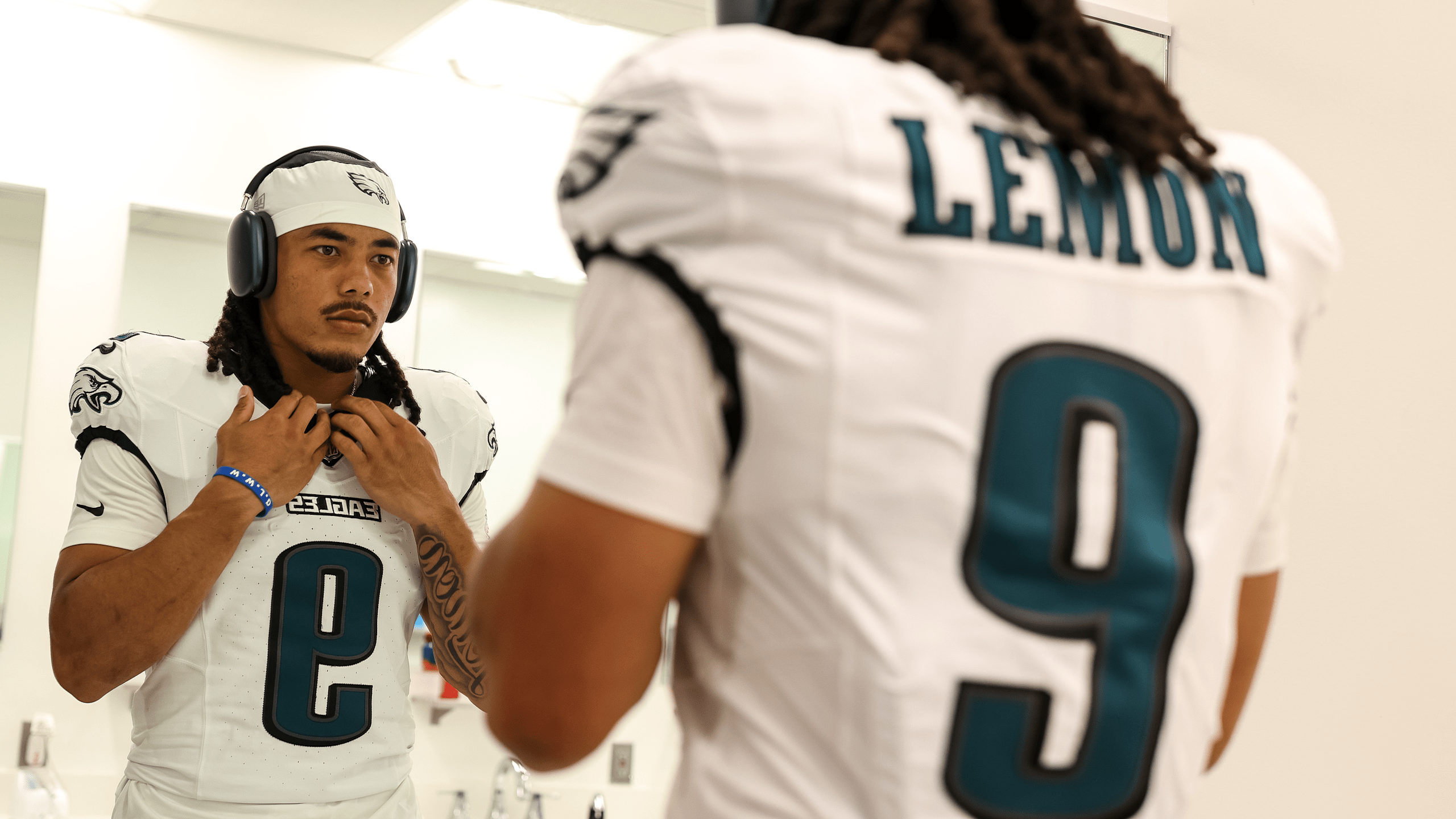 Makai Lemon’s Eagles Debut Had Everything: Three Catches, a Drop and a Crucial Lesson