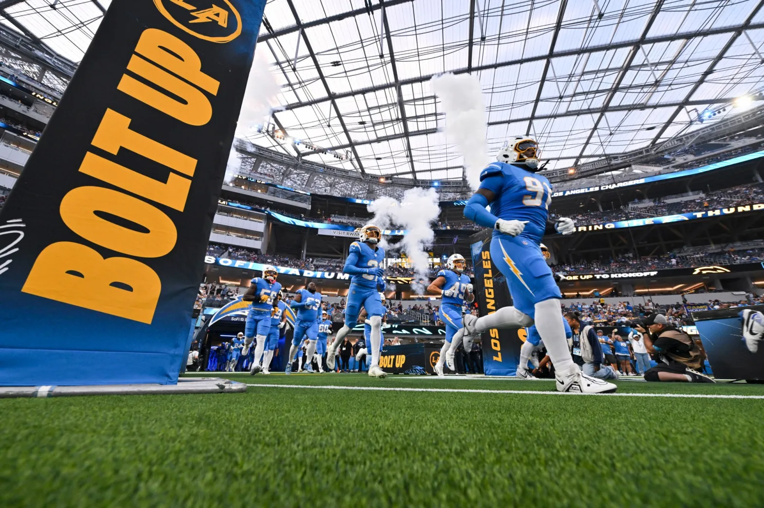 Chargers’ 53-Man Roster Is Set: The Biggest Winners and Losers From Cutdown Day